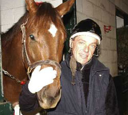 Robert King Wins Canada's Avelino Gomez Award Robert King Wins Canada's Avelino Gomez Award