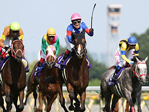 Showa Modern Sets Yasuda Kinen Mark at Tokyo Showa Modern Sets Yasuda Kinen Mark at Tokyo