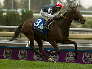 Siyouma Sails Clear in E. P. Taylor Triumph Siyouma Sails Clear in E. P. Taylor Triumph