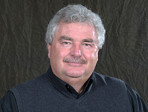 Bearse to Retire as Blood-Horse President/CEO Bearse to Retire as Blood-Horse President/CEO