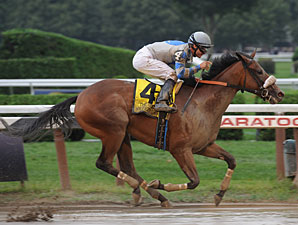 'Reason' Looks Sweet as Frizette Favorite 'Reason' Looks Sweet as Frizette Favorite
