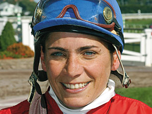 Piermarini Becomes Third-Leading Woman Rider Piermarini Becomes Third-Leading Woman Rider