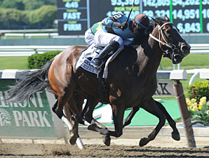 Tiz Miz Sue Upsets Ogden Phipps Handicap Tiz Miz Sue Upsets Ogden Phipps Handicap