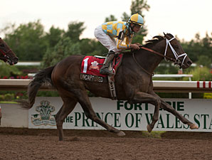 Uncaptured is Class of Smarty Jones Stakes Uncaptured is Class of Smarty Jones Stakes