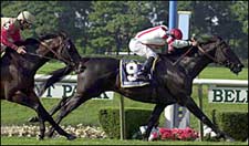 Forbidden Apple Wins Manhattan In Wire to Wire Fashion Forbidden Apple Wins Manhattan In Wire to Wire Fashion