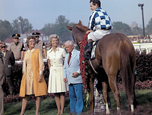 Secretariat Podcast: The Derby, Penny Chenery | BloodHorse.com